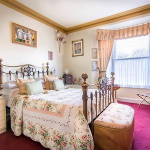 Creston Villa Guest House